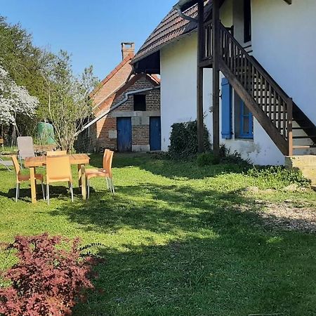 Gite Chez Leo Varennes-sur-le-Doubs Exteriör bild