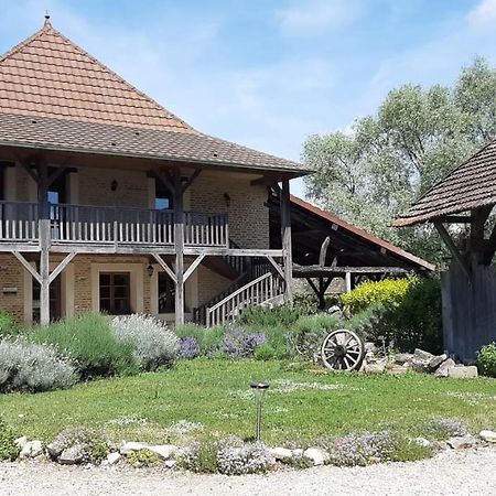 Gite Chez Leo Varennes-sur-le-Doubs Exteriör bild