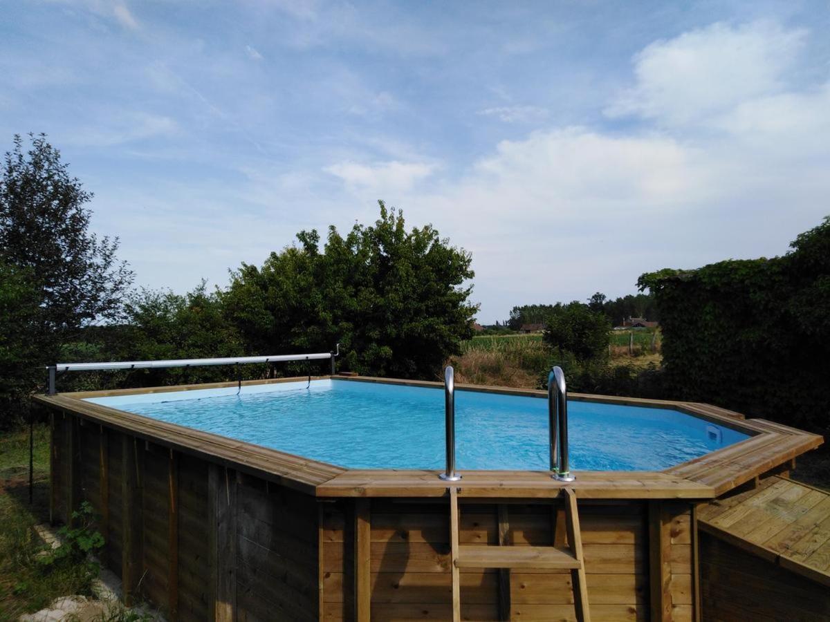Gite Chez Leo Varennes-sur-le-Doubs Exteriör bild